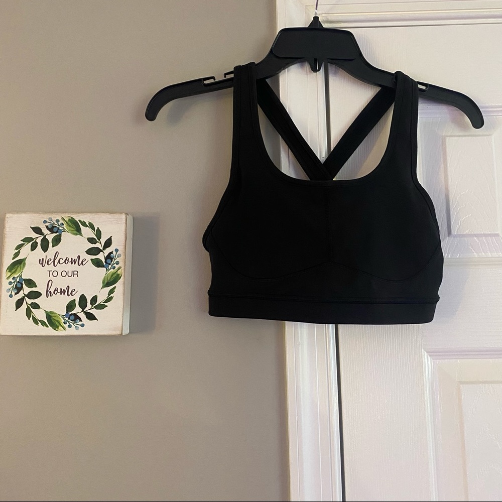 Athleta Black Crisscross Removable Padding Sports Bra Women’s Workout Top XS